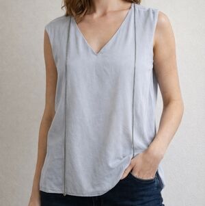 Lafayette 148 Silk Tassel Chain Sleeveless Tank Blouse Size Small Powder Blue